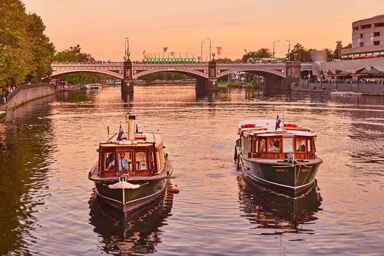 1 Hour Sight seeing Melbourne River Cruise on historic vessel