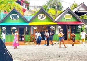 Bob Marley 9 Miles, Shopping Tour Ocho Rios (Entry Fee Included)