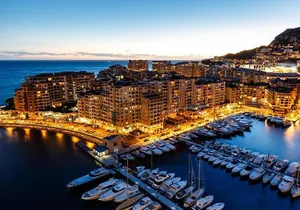 Evening Tour from Cannes to Nice with Scenic Photo Stops
