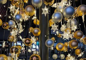 Artful Holiday Lights & Sights