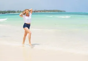 Private Photo Session with a Local Photographer in Montego Bay