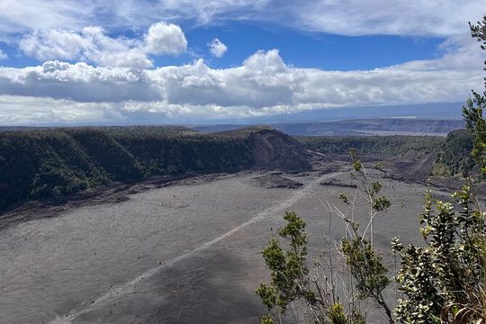 Big Island: Volcano, Waterfalls & Coffee Group Tour
