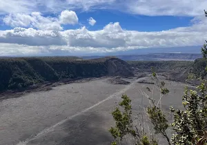 Big Island: Volcano, Waterfalls & Coffee Group Tour