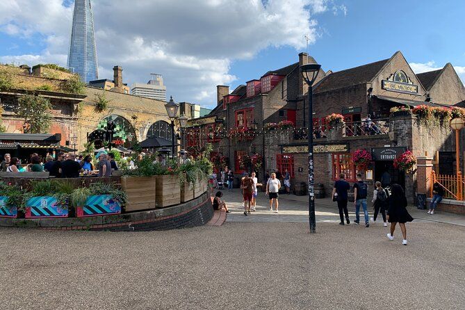 London Movie Locations Walking Tour with Film Clips