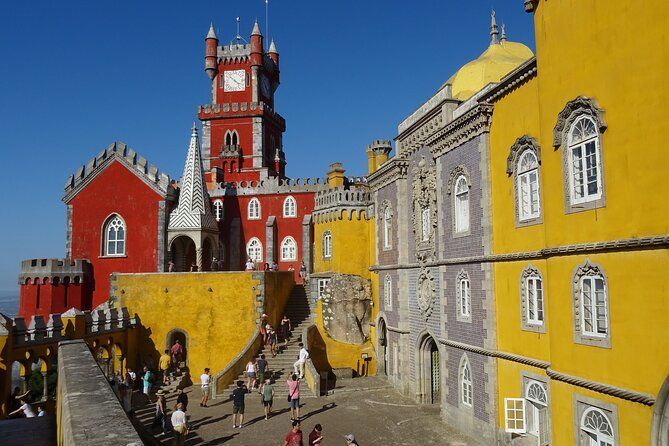 Exclusive Sintra: Private Tour from Tuk Tuk to Peña Palace