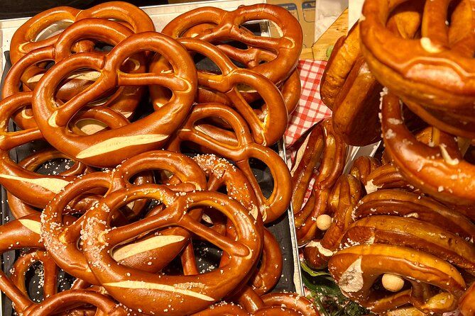Private Berlin Food Tour with 7 Tastings in Mitte District