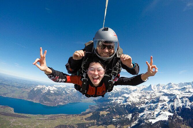 Skydive Adventure in Interlaken from Zurich