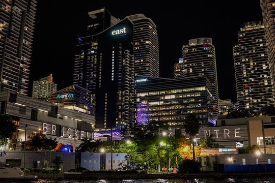 Champagne City Lights Boat Tour