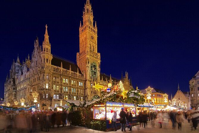 Munich:Christmas Market Hopping with Sightseeing Tour