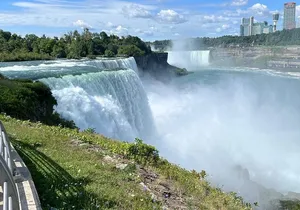 Niagara Falls Private Day Tour from New York City