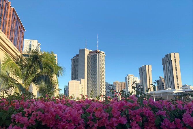 Honolulu Scavenger Hunt & Highlights Self-Guided Walking Tour