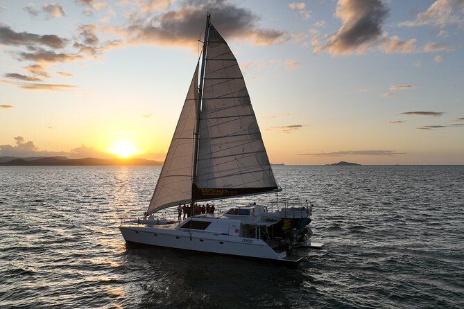 Private 2hr Yacht Hire Whitsundays