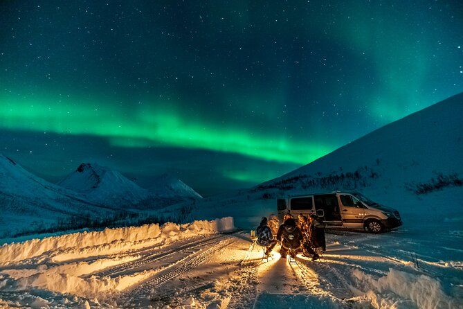 AURORA DAİLY Northern Lights Safari Tour 8 Guests with PİCKUP