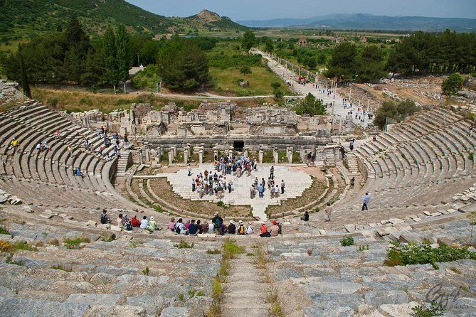 Private Ephesus Tour with Licensed Guide & Luxury Vehicle