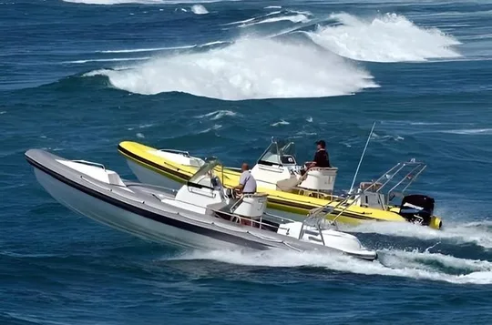 Sarandë: Small-Group Boat Tour with Surprise Extra Stop