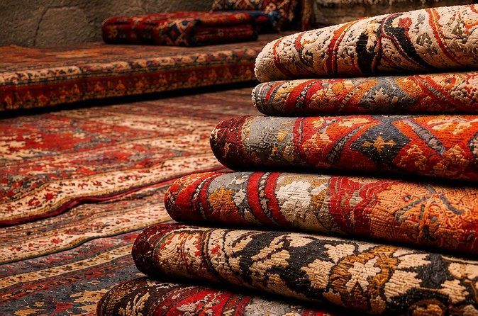 Istanbul Turkish Carpet Shopping in a Historic Caravanserai