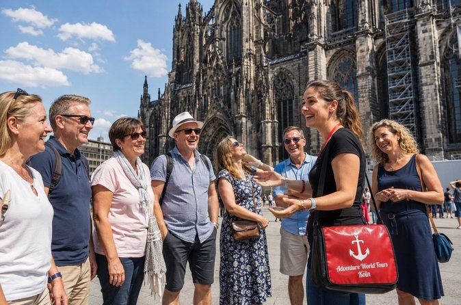 Dom und Altstadt Tour (ohne Innenbesichtigung/ mit Kölsch)