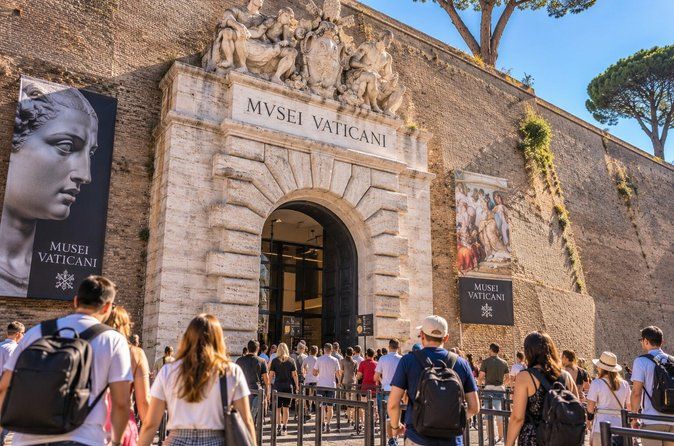Vatican Museums & Sistine Chapel Skip The Line