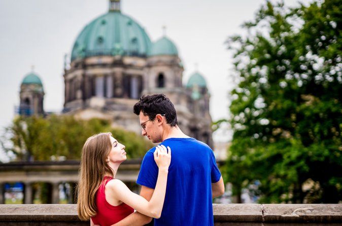 Servizio fotografico privato a Berlino: ricordi di viaggio iconici e cinematografici.