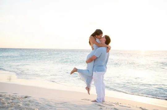 Private Vacation Photoshoot with Photographer in Savannah
