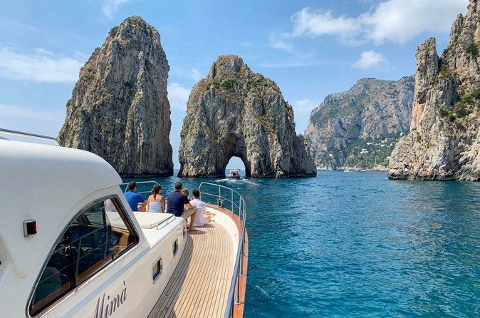 Capri Adventure Cruise: Sea Caves, Coastline & Blue Grotto Visit