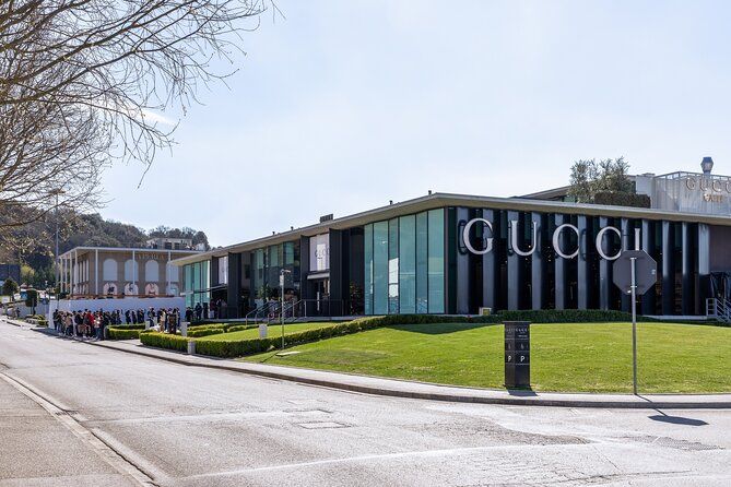 Private Shopping Tour from Florence hotels to The Mall Outlet