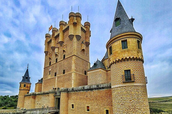 Segovia, wine and small group tradition from Madrid