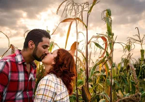 2-Hours Photo Shoot for Couples
