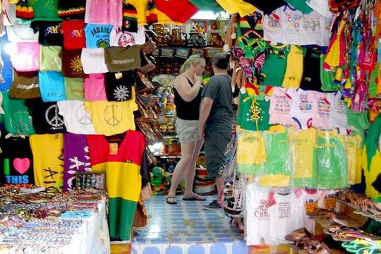 Private Montego Bay Shopping Tour with Transportation