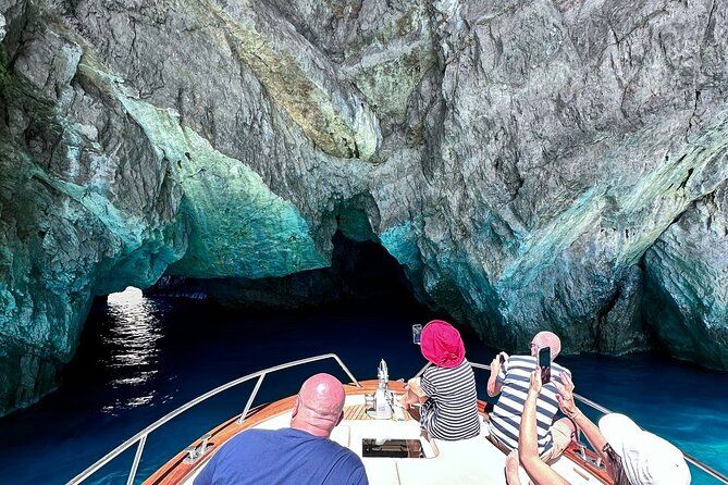 Capri Daily Boat Tour