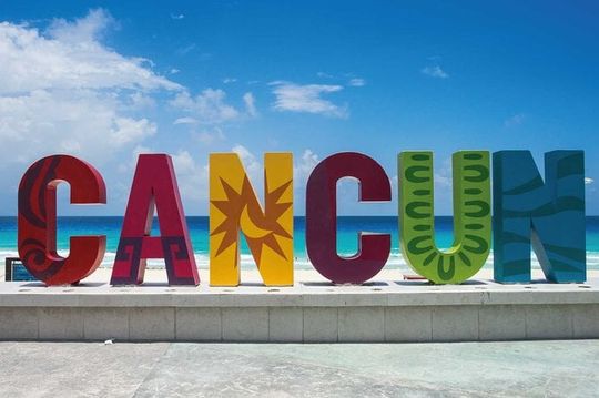 Cancun Guided Sightseeing, Shopping and Tasting Tour