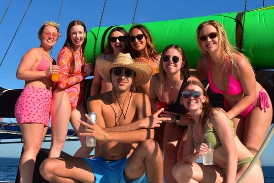 Los Cabos Party Catamaran: Snorkeling, Open Bar & Music Fun