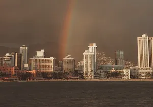 Private Waikiki Sunset Boat Tour: 6 passengers max