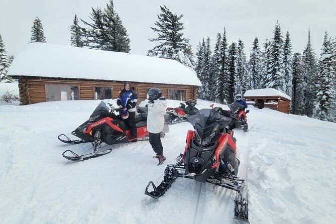 4-Hour Snowmobile Rental in Priest Lake
