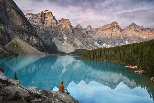 2-Day Lake Louise, Moraine Lake & Columbia Icefield Rockies Tour