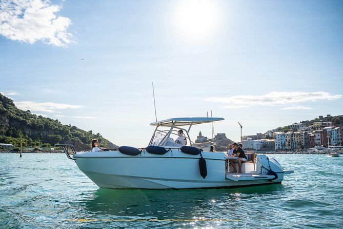 Private Boat Tour Gulf of Poets - Half day