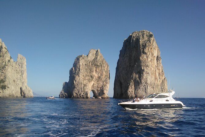 Private Cruise around Capri - yacht 50'