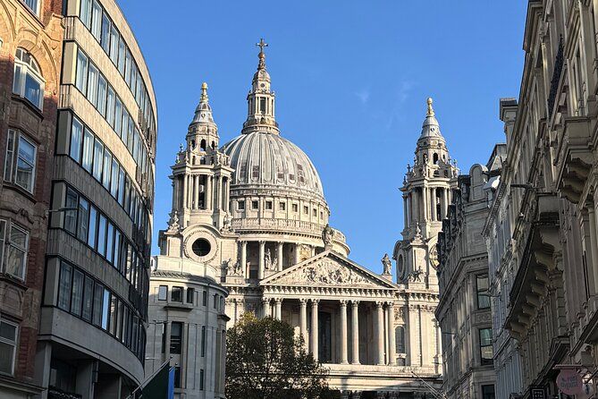 London: Medieval Tales and Martyrs Walking Tour