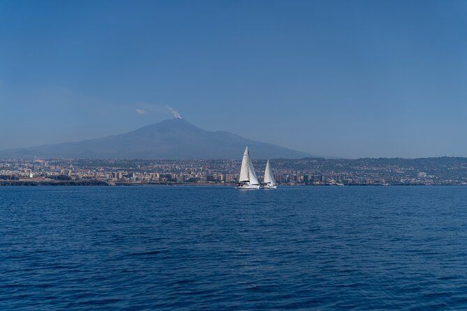 From Catania: 3 days Luxury sailing to Marzamemi and Portopalo