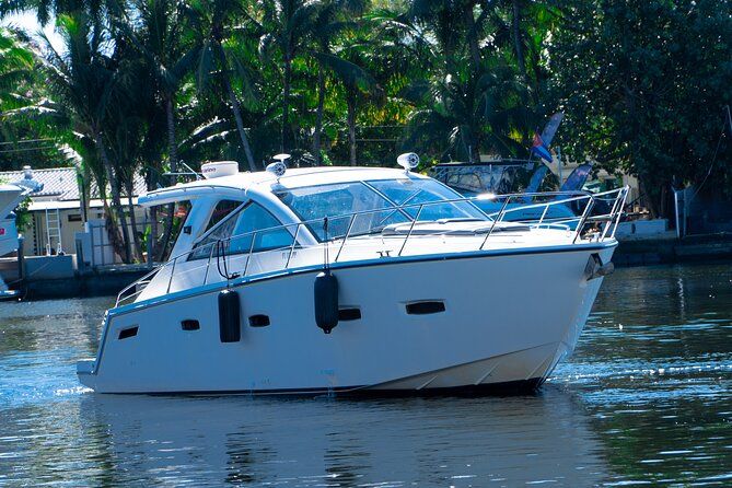 40' Sealine Cruise with Captain and Stew
