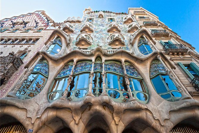 Barcelona Pass: Save up to 50% - Includes Sagrada Familia