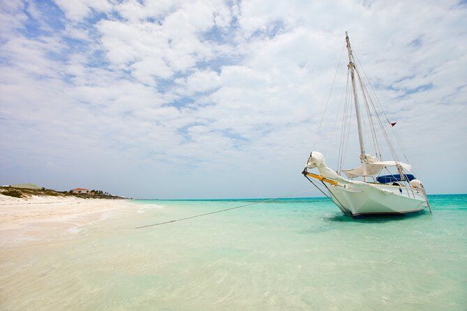 Private Tour Exploration in Gracebay