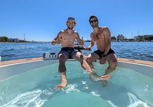 Hot Tub Boat Rentals in the San Francisco Bay