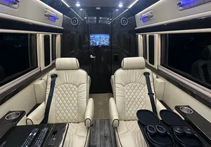 SkyChase™ Private Northern Lights Experience – Luxury Aurora Tour