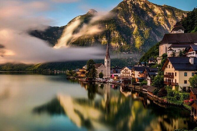 Salzburg and Hallstatt Private Day Tour from Munich