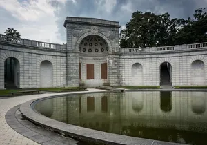 Self Guided Walking Tour of Arlington National Cemetery GPS App