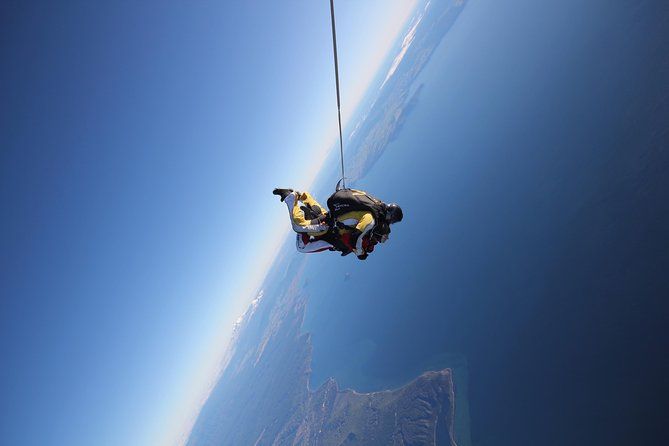 Lake Taupo 12,000-Foot Tandem Skydiving