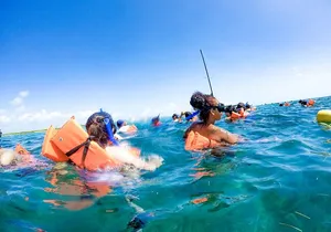 Private Catamaran to Isla Mujeres & Open Bar