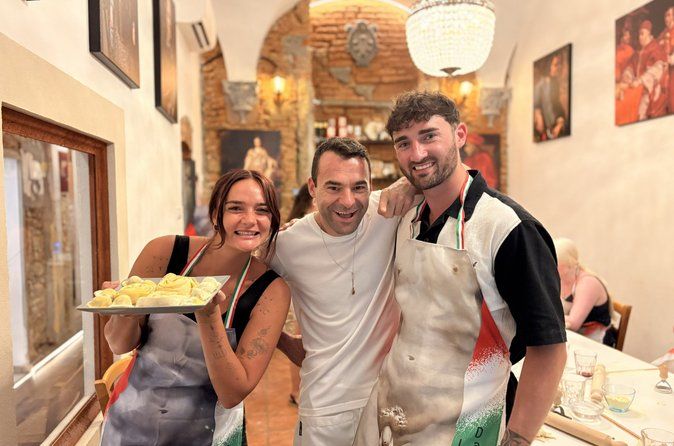 Florence: Pasta Cooking Class with Tiramisu & Gift Apron