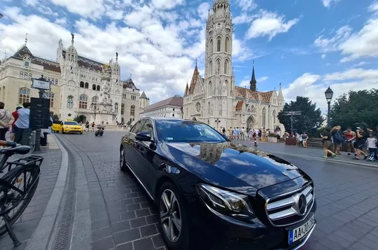 Budapest Private City Tour by car in 2 hours